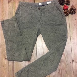 GAP Girlfriend Chino pants